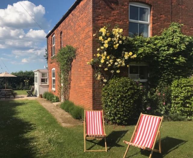 Dairy Barns Holiday Cottages Norwich Bagian luar foto