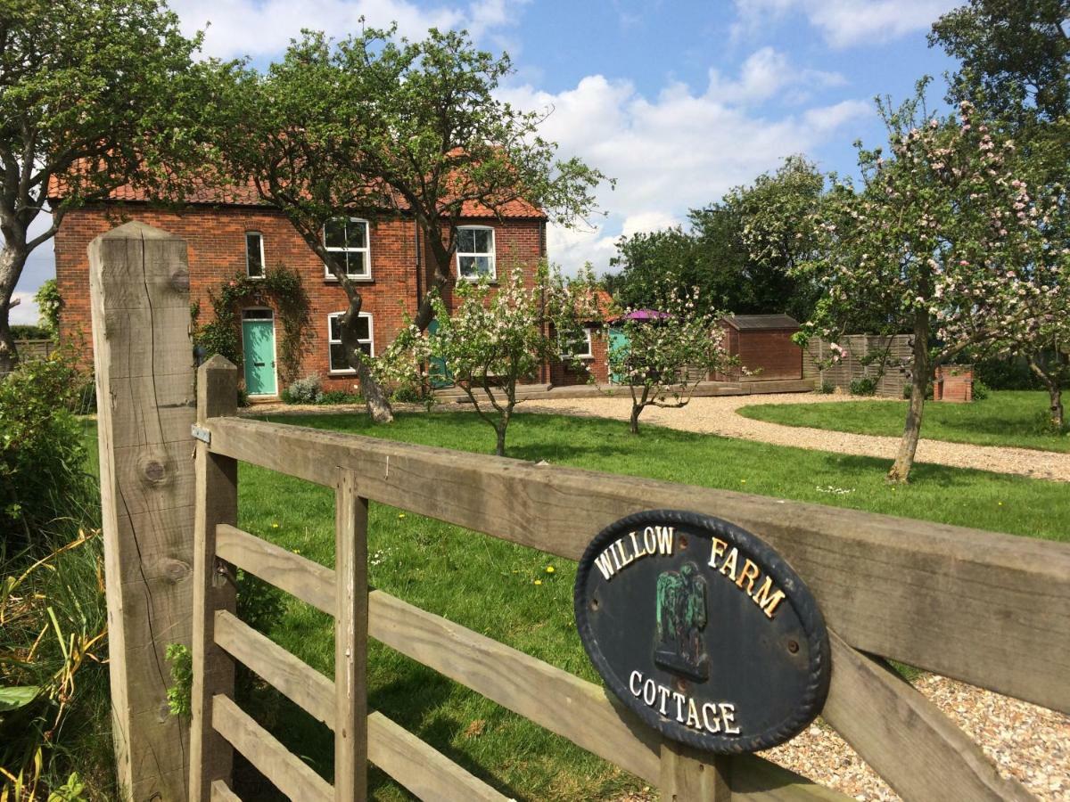 Dairy Barns Holiday Cottages Norwich Bagian luar foto
